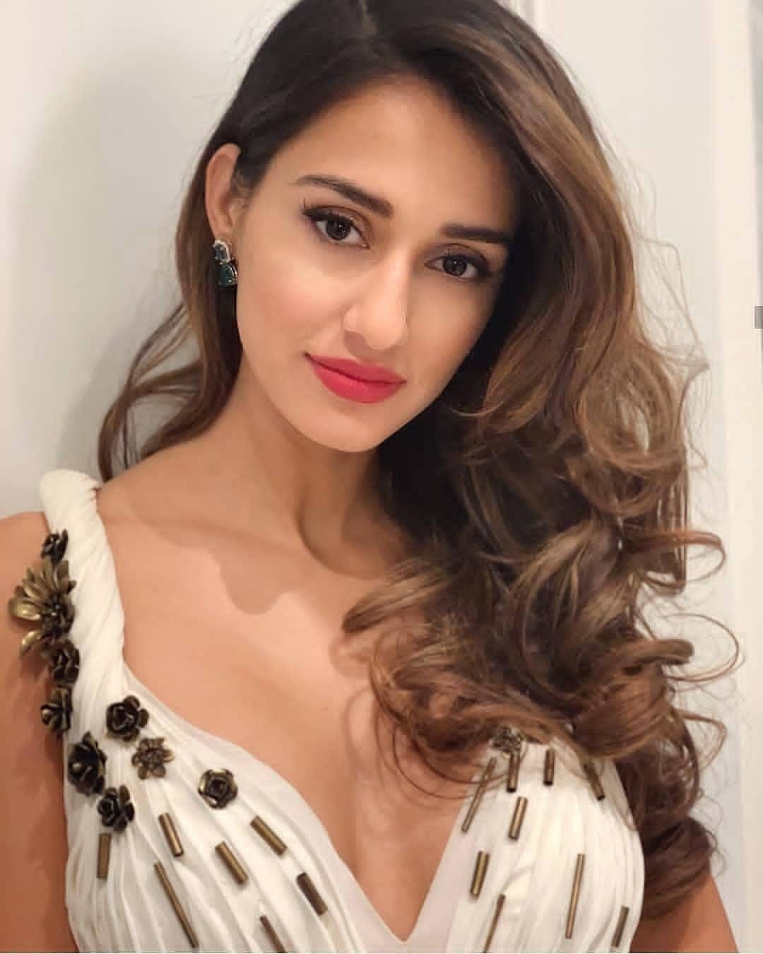 Disha Patani's flawless complexion and captivating eyes